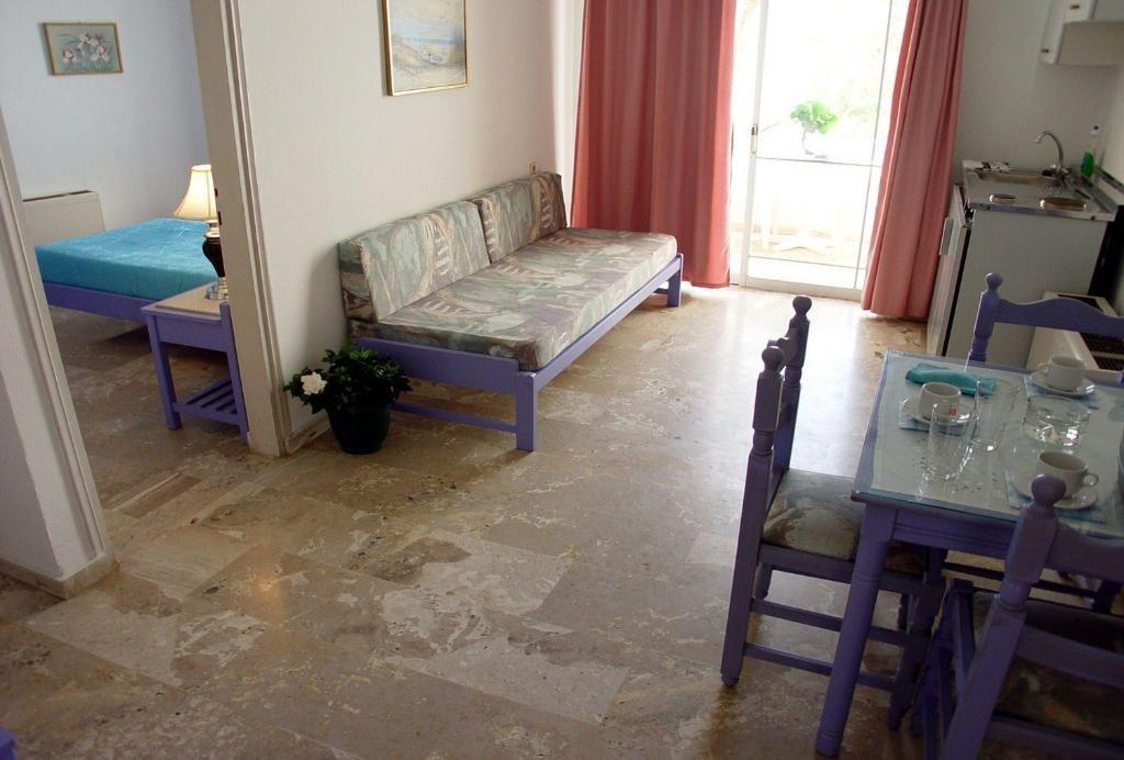 Doreen Suites Kalamaki Pokój zdjęcie